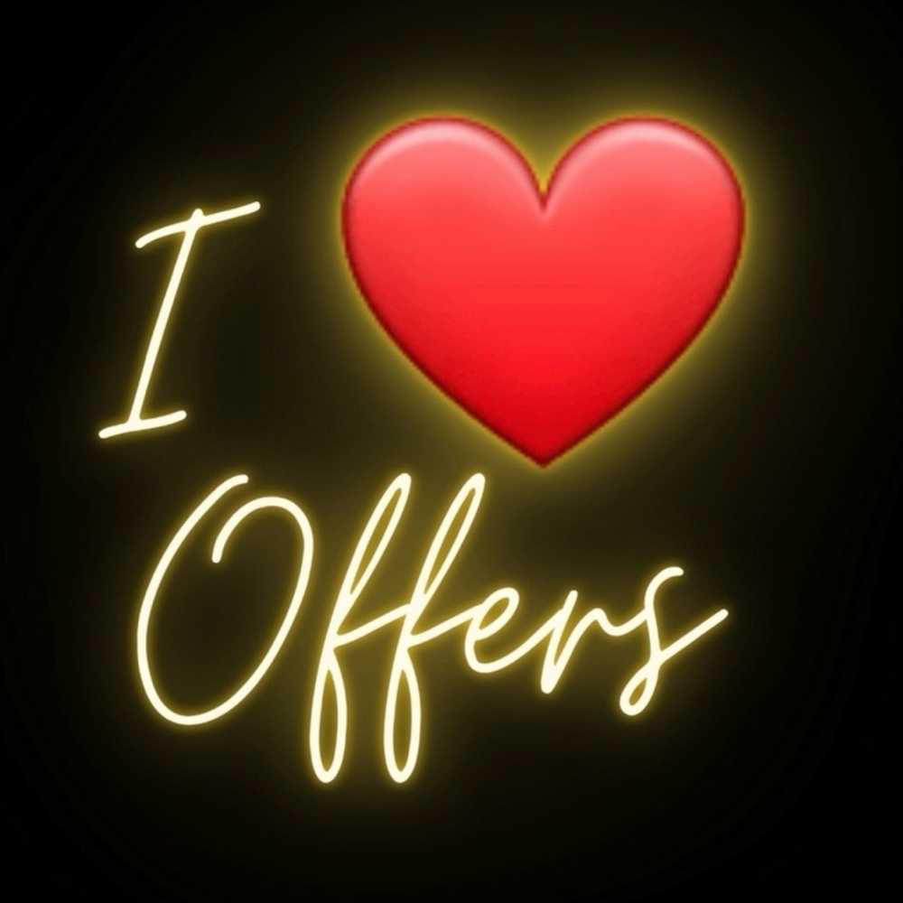 Like the item, not the price? Make an offer. I accept ALL reasonable offers! 😊